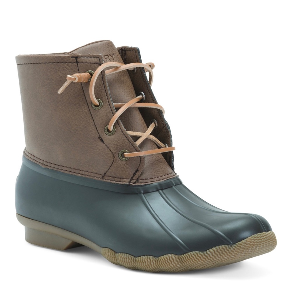 Brand New in box Sperry Sweetwater duck boots